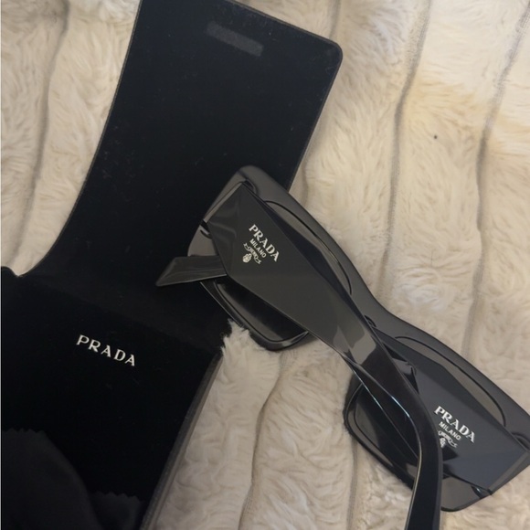 Prada Black Sunglasses with Triangle Logo - Picture 3 of 10